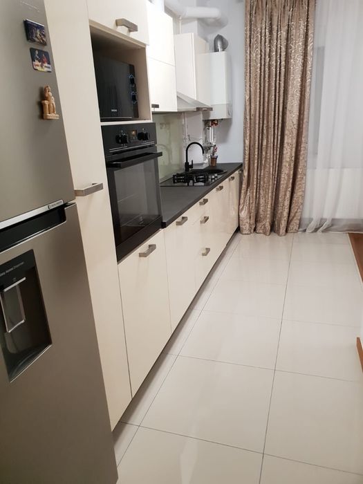 Proprietar inchiriez apartament 2 camere