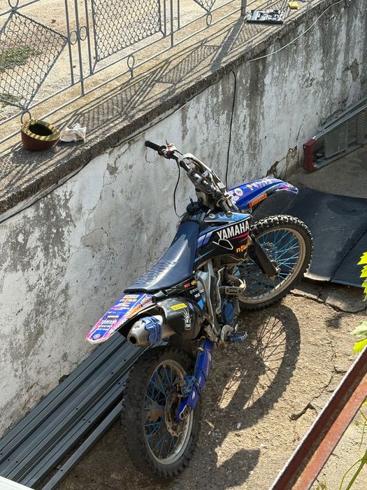 Продава се Yamaha yzf