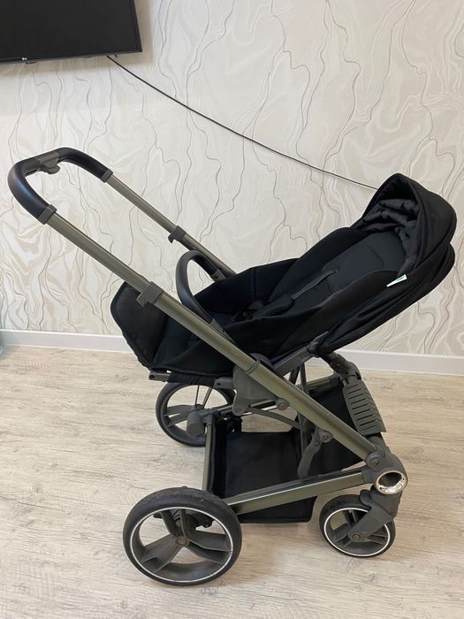 Продается коляска 2в1 бренд Teknum