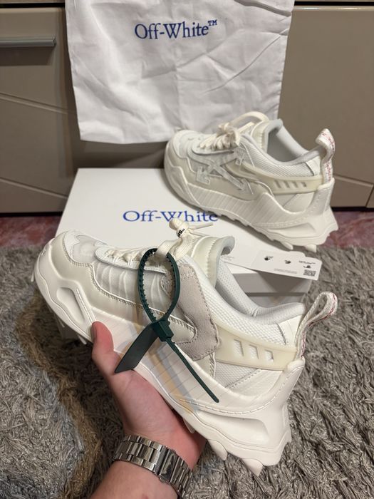 Off-white odsy 1000