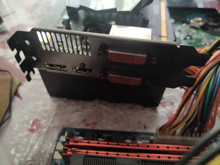 XFX hd 5770 , direct x 11, stare perfecta