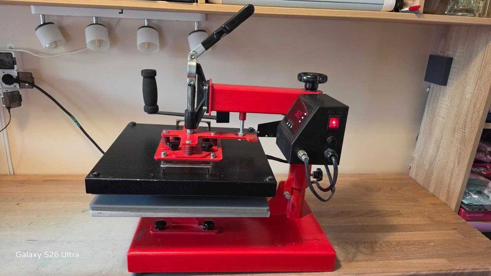 Presa Transfer Termic COMBO DCH-600 (6 in 1)