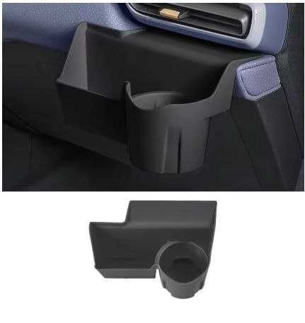 BYD Seagull. Дополнительные кармашки с подстаканниками.