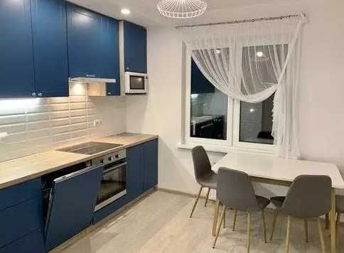 Дава се под наем Двустаен апартамент в Пловдив, Изгрев - 60 кв.м за 244.8 € - Снимка #1