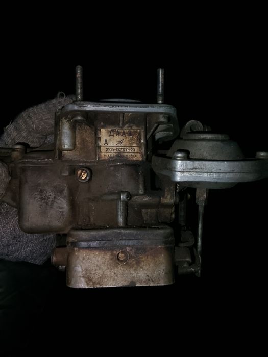 Продам карбюратор ваз классика