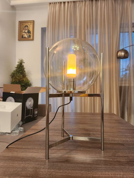 lampa cu efect de lava