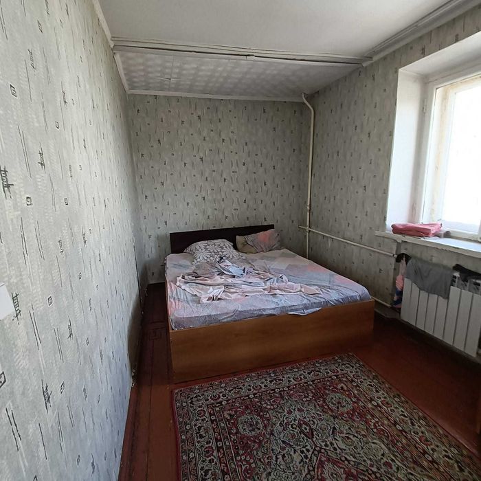 Продам 2 ком квартиру в районе кинотеатра Казахстан