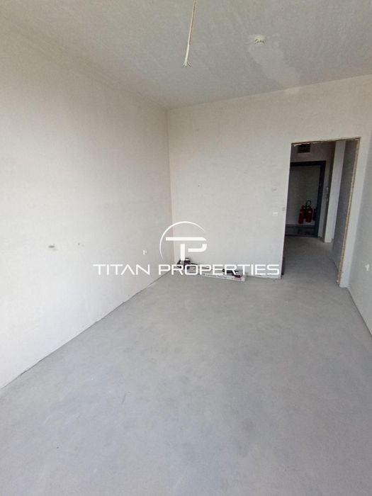 Продава се Двустаен апартамент в Бургас, Изгрев - 67 кв.м за 1941 €/кв.м - Снимка #3