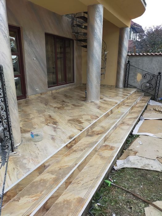 Execut lucrări finisaje interioare gresie faianță parchet lavabila tencuiala rigips etc