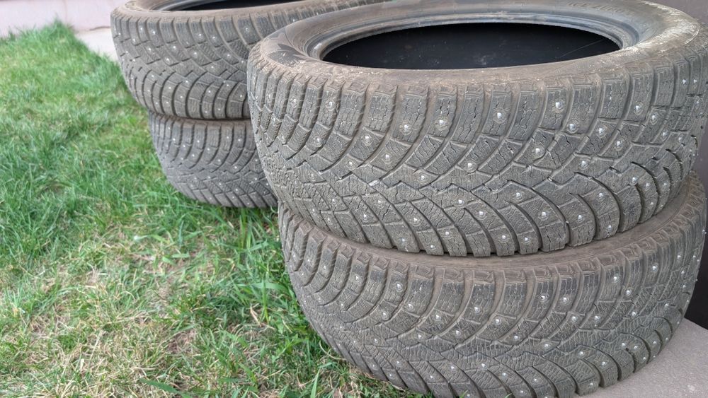 Pirelli Scorpion Ice Zero 2 235/55/19