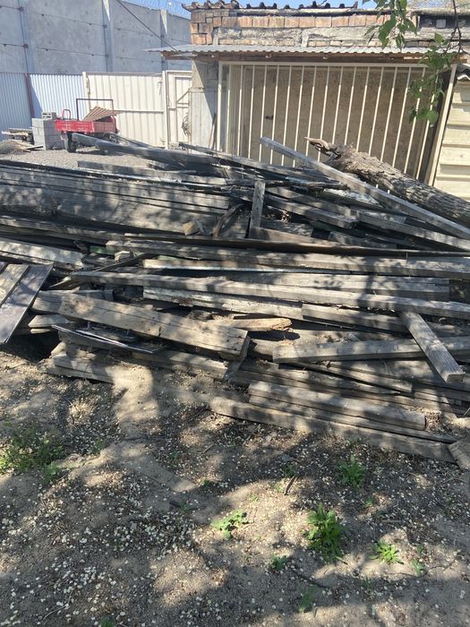 Продам дрова доски чюрки .