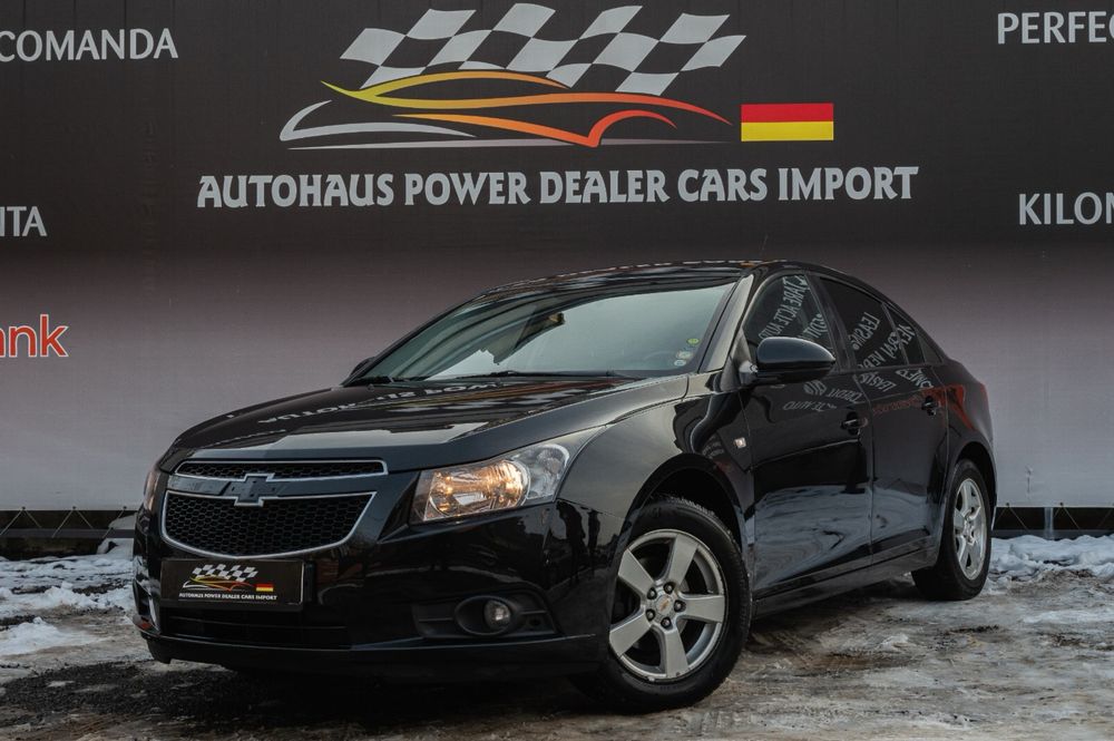Chevrolet Cruze - 2011-euro 5- navigatie - scaune incalzite - senzori