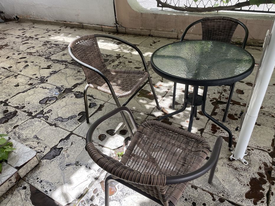 Градински маси и столове