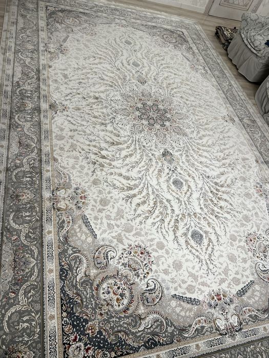 Продам Ковёр для гостиной пр Иран