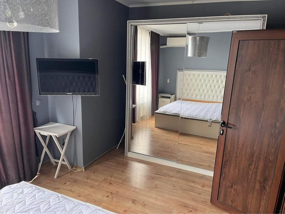 Дава се под наем Двустаен апартамент в София, Свобода - 70 кв.м за 700 € - Снимка #4