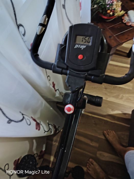 Bicicleta fitness.. Se vinde