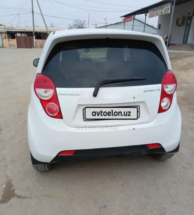 Спарк 2011-жылы ислеп шыгарылган