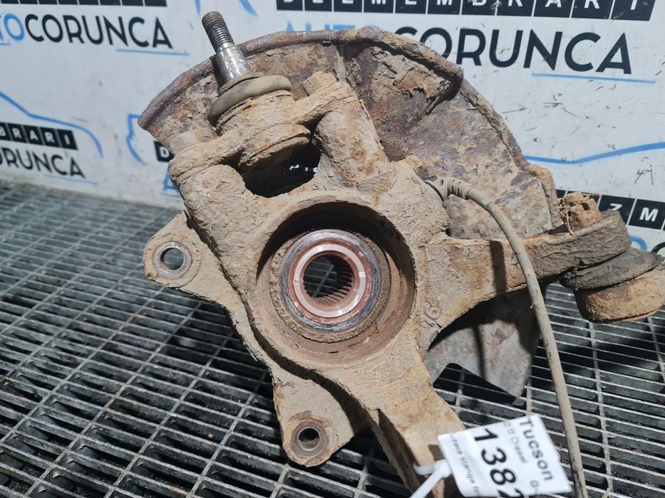 Fuzeta stanga fata Hyundai Tucson 2.0 Diesel 2006 - 2010 Manuala 6 Trepte D4EA Euro4 ...