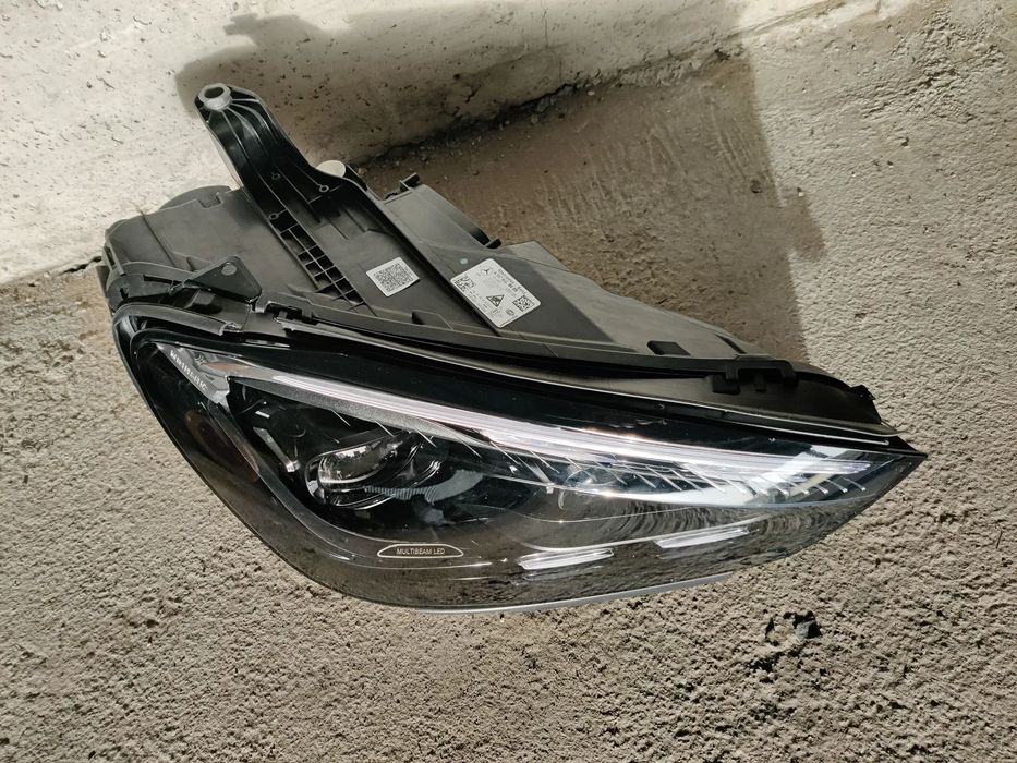 Far dreapta fata MULTIBEAM LED OEM Mercedes Benz GLE W167 Facelift 2024-2026 | A1679068409