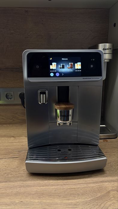 Philips Café Aromis серия 8000 с AI асистент