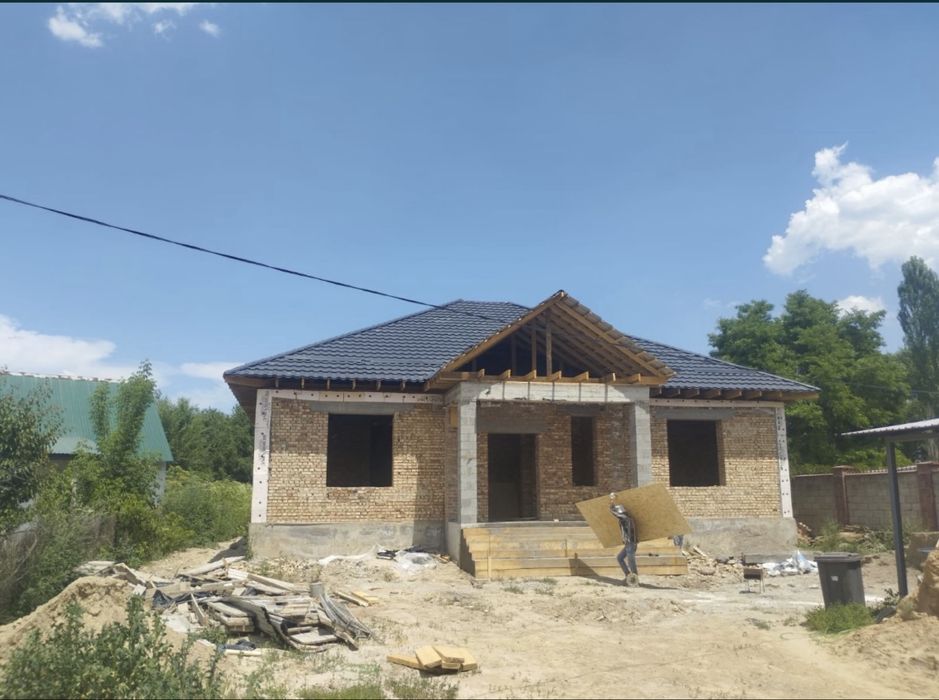 Кровельщики ищем работу Карниз , Навесы