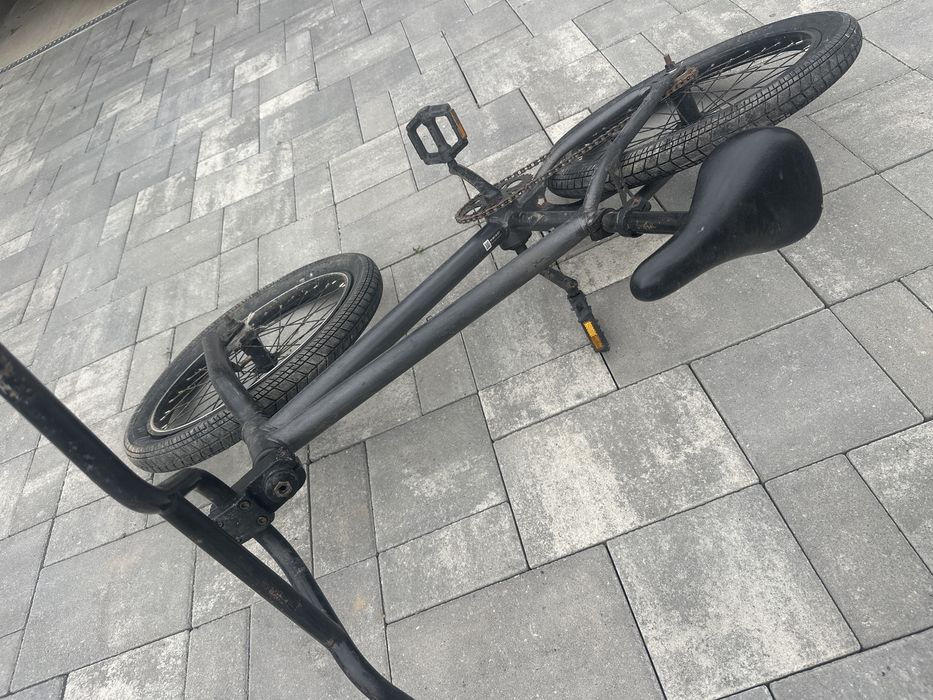 Bicicletă si bmx