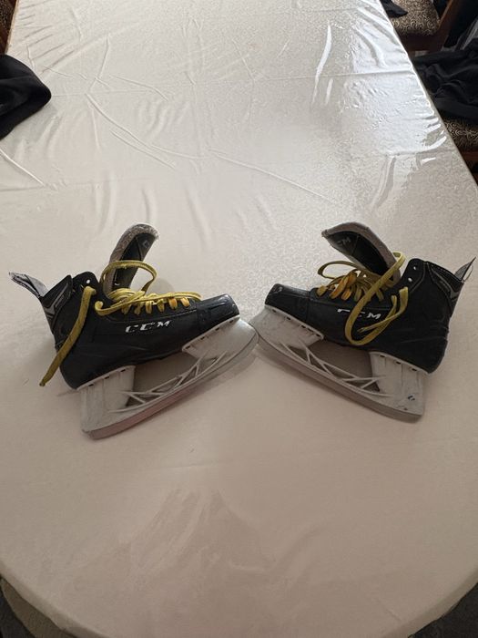 Коньки хокейные CCM TACKS 9350