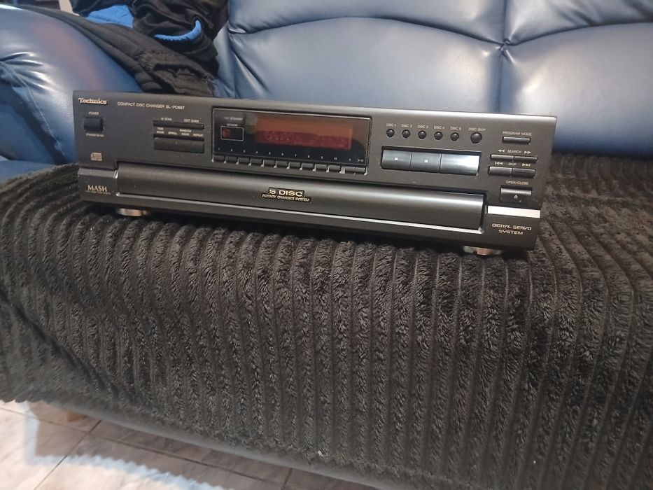 Cd changer technics sl pd 887