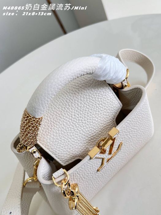 Geanta Louis Vuitton Capucines