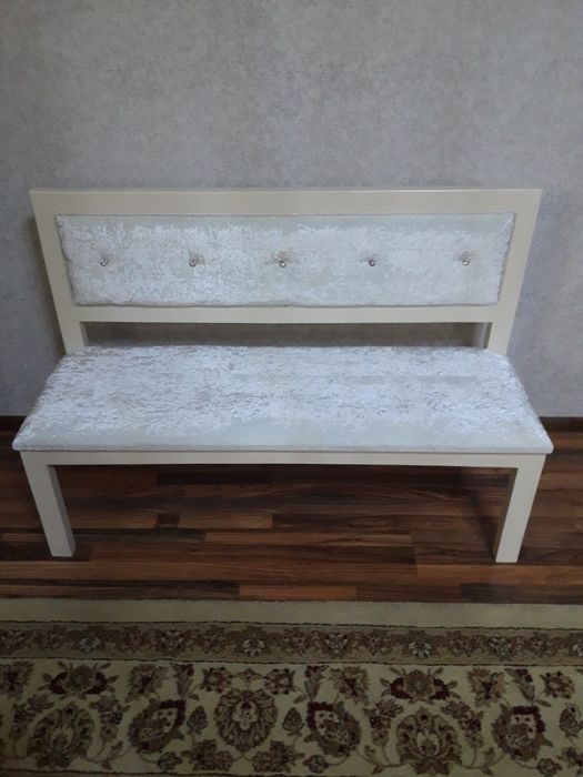 Банкетка сатылады