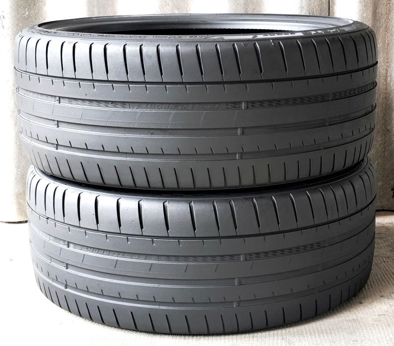 245/35/ZR21: 
BMW.7-G11,G12
BMW.6-G32 Gran`Turismo
Mercedes.E-Br214
Maserati Qattroporte
Maserati Qattroporte