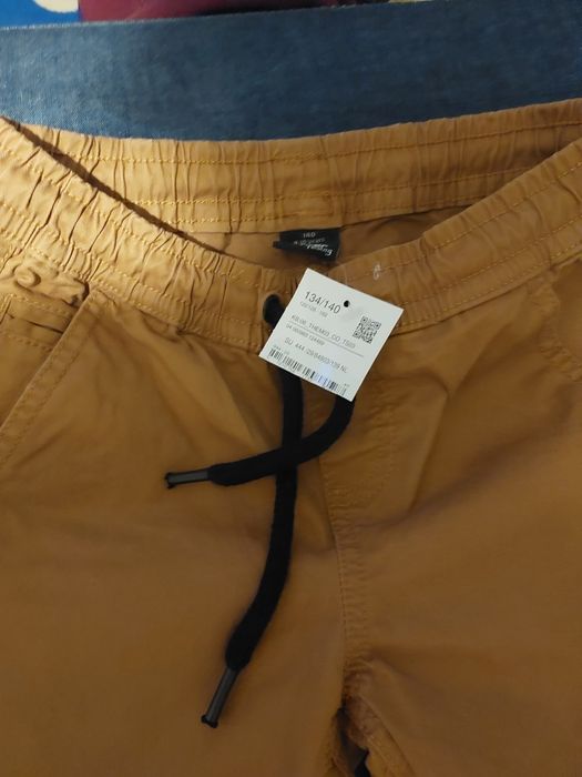 Pantaloni ( 140 cm) si camasi pt vara, pt baieti, 9-11 ani, noi, cu et