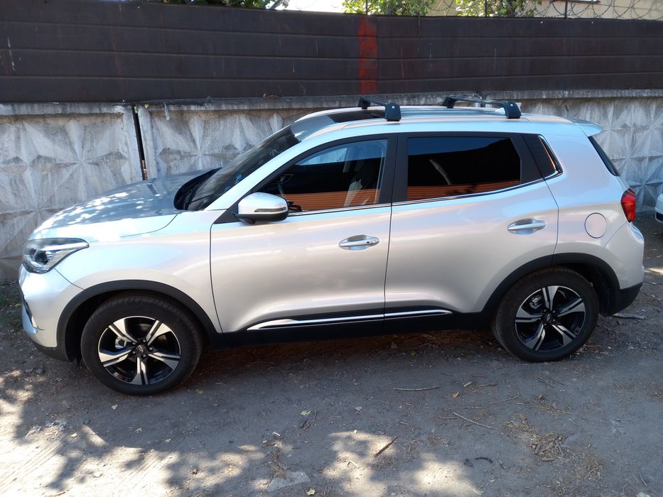 Такси межгород кроссовер и седан