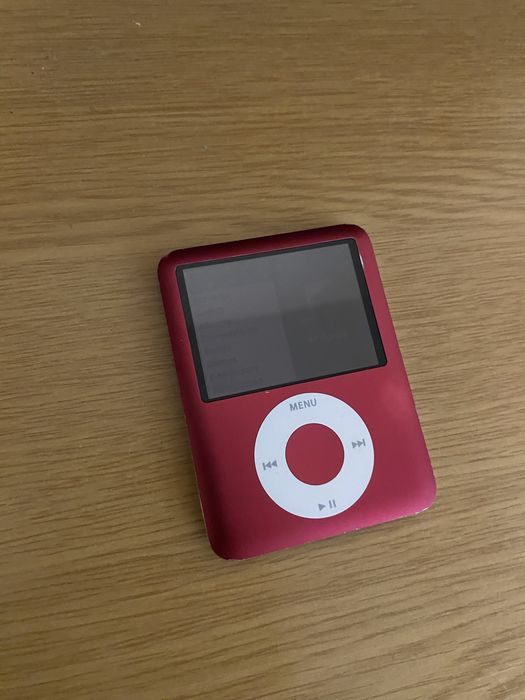 Ipod nano 2007 8gb product red