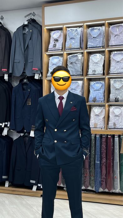 Продается костюм