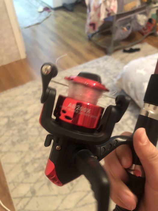 Удочка для рыбалки с катушкой