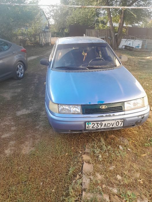 Машина 2110 ваз лада