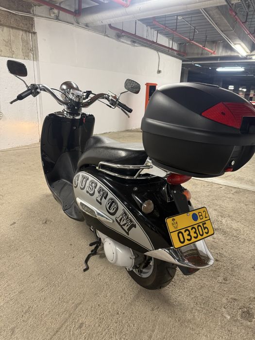 Scuter Aprilia Mojito 2008