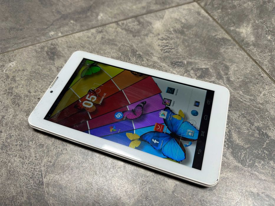 Таблет   Revo  7 инча