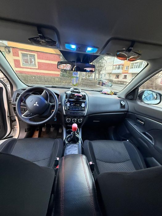 Mitsubishi asx .