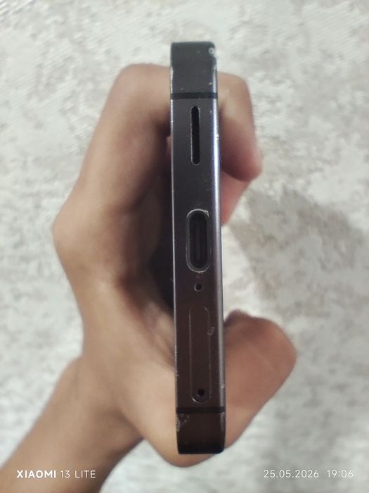 Samsung s24 128/8