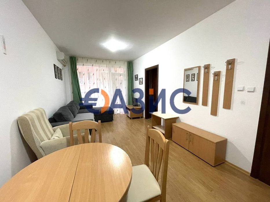 Продава се Двустаен апартамент в к.к. Слънчев бряг - 49 кв.м за 552 €/кв.м - Снимка #4