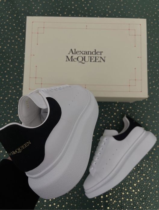 Sneakers Alexander Mcqueen Catifea Premium