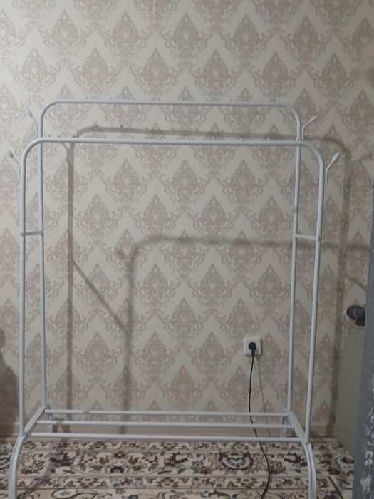 Напольный вешалка БУ 5000