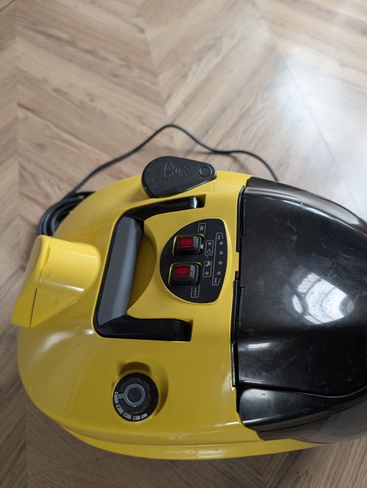 Прахосмукачка с пара Karcher SV 7