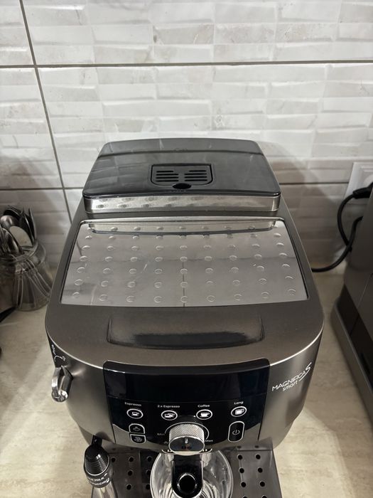 Expressor Delonghi Magnifica S Smart