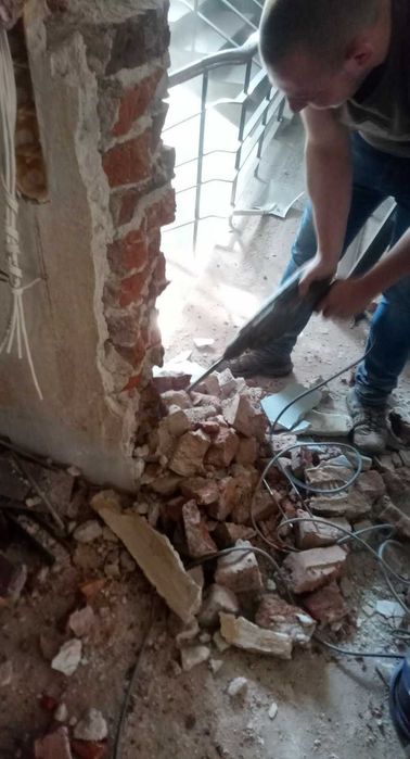 Кърти Чисти Извозва София | Къртене на баня | Извозване на отпадъци