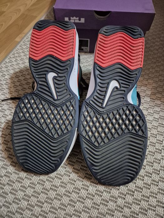 Pantofi sport baschet,Nike,lebron,nr 41,albastru