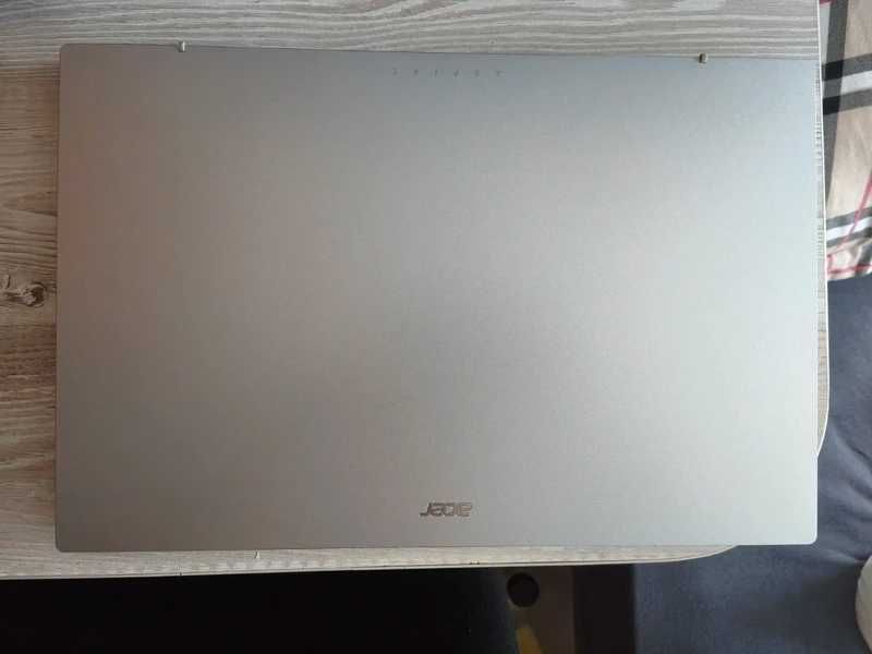 Laptop Acer Aspire 3 (15.6" Full HD) - AMD Ryzen 5 7520U, 16GB RAM, 512GB SSD, Windows 11 Pro