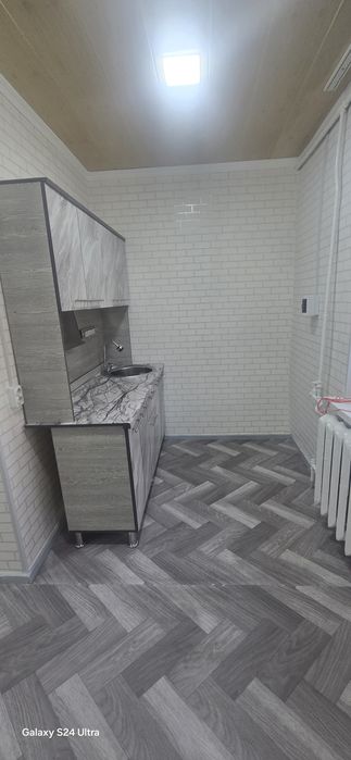 Сергили чоштепа метрони биринчи бекати навастройка 3хона 55м 70квадрат